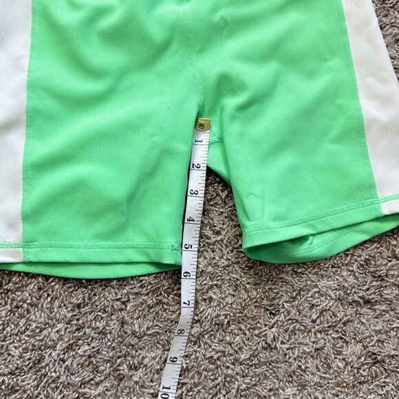 Willo Lime Green& White Ribbed Biker Shorts & Sports Bra - Picture 6 of 8